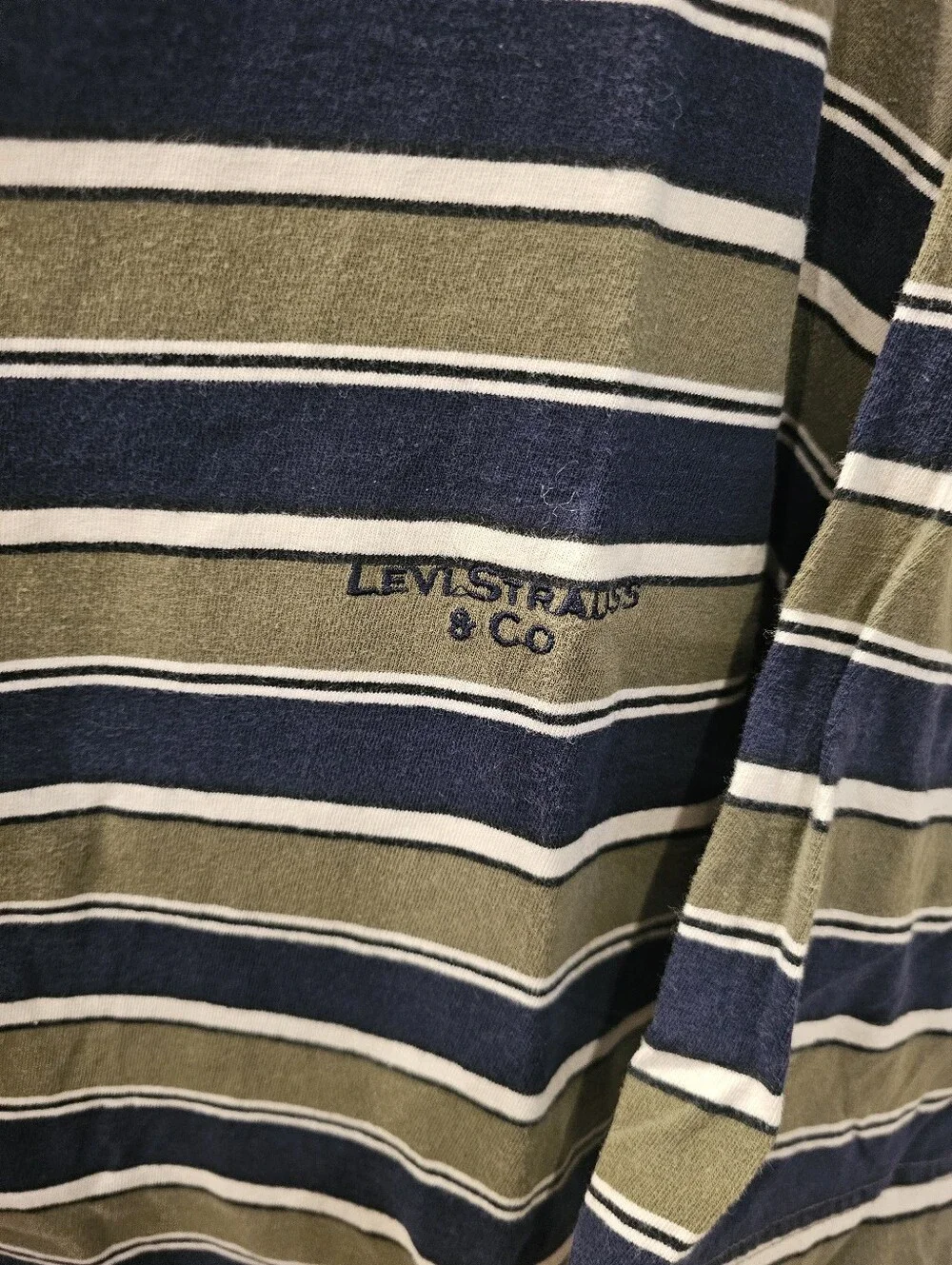 Vintage Levi's & Tommy Hilfiger Tee Set